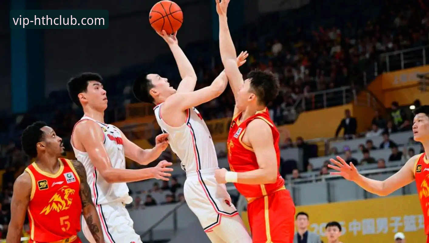 华体会2026入口 山西横扫青岛 vs 卫冕冠军广厦:CBA季后赛激战全记录,华体会2026入口带你重温经典对决